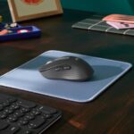 Logitech Signature M650 Wireless Mouse - for Small to Medium Sized Hands - Image 2